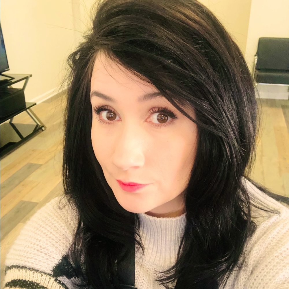 Meet your Posher, Tiffani